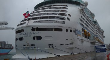 Voyager of the Seas Visit